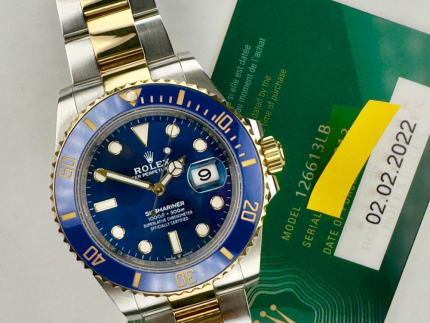 Rolex Submariner Date Featured image