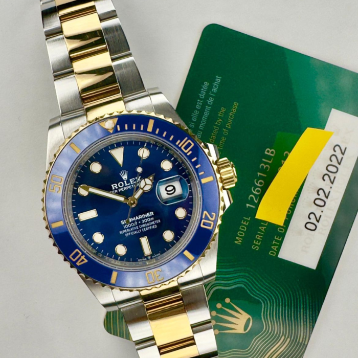 Rolex Submariner Date Featured image