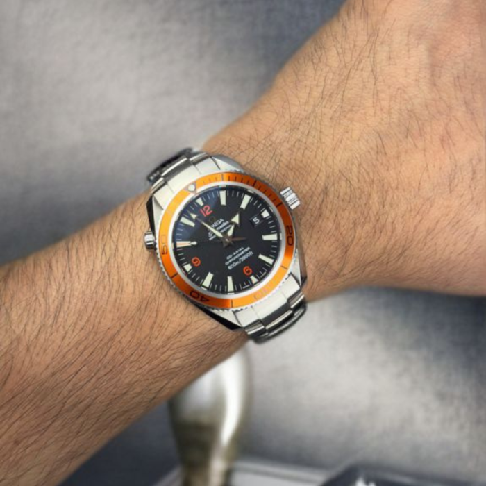 Omega Seamaster Planet Ocean Gallery image 1