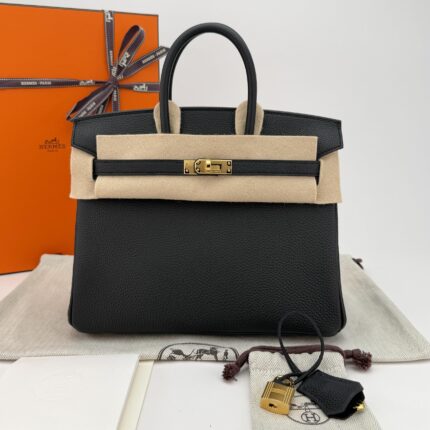 Hermes Birkin 25 Retourne Togo Black Noir Gold Hardware G Stamp Unworn