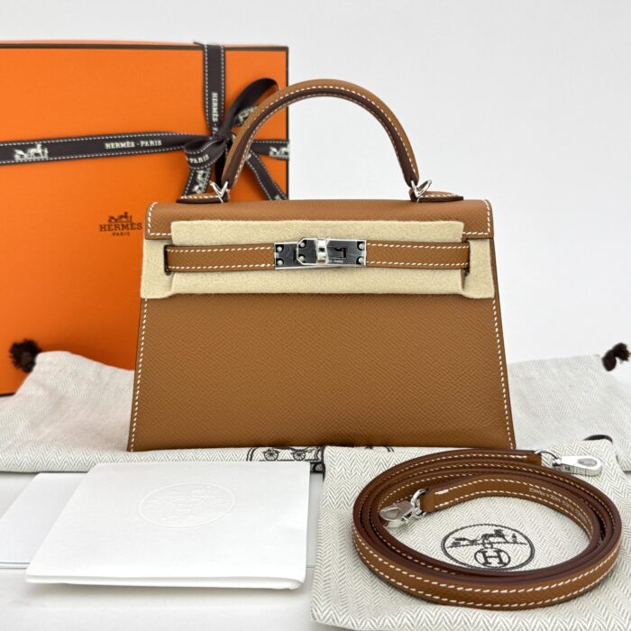 HERMES Mini Kelly 20 Sellier Epsom Gold Palladium Hardware K Stamp Unworn - Image 1
