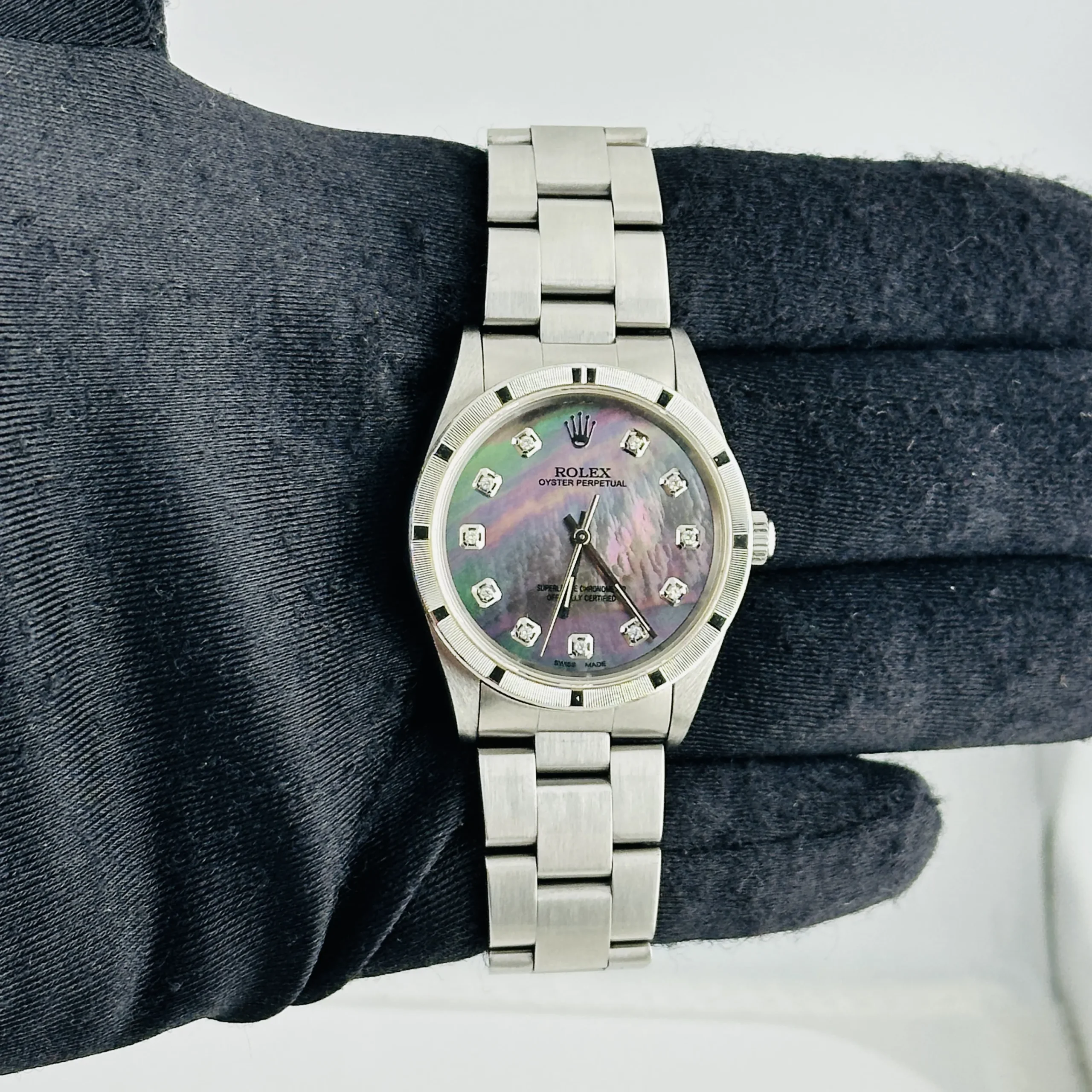 18305091_mdfs4onwmbqzkwuddqo7zcbmj1oy.webp Rolex Air-King Am Black Mop Dial on Oyster Ref 14010 - Image 1