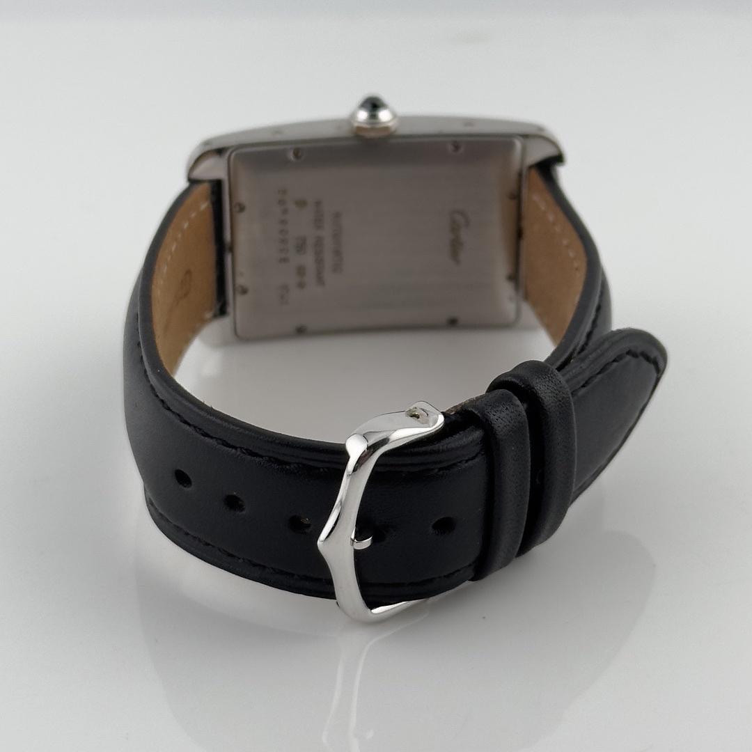 18528792 b3c6cbc6 a0a8 403d a4b0 3e42c398832e