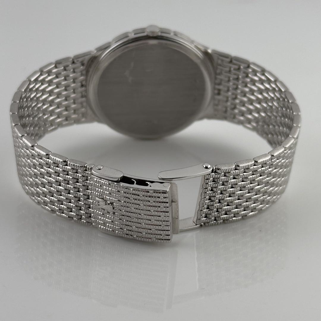 18528797 8cc39b05 2590 40ed 9eb7 e4c63190fc8b