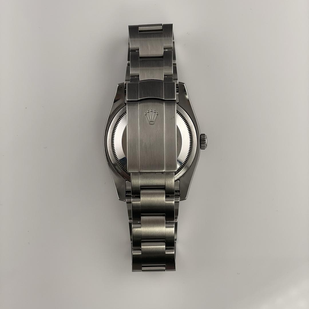 18528966 abcdbe1b 923b 43b1 9632 5f3500b6e6a2