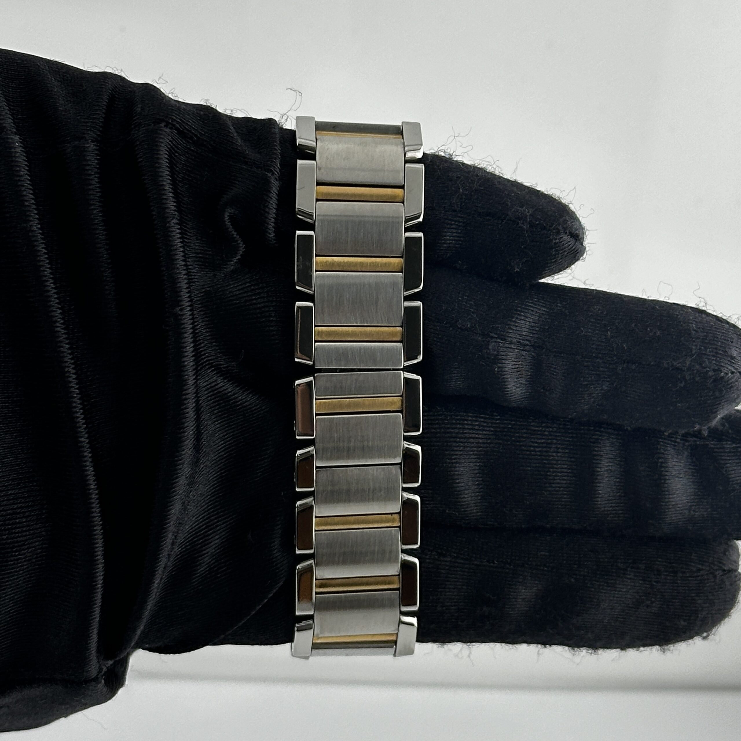 18537175 406ba529 33c6 40f8 9583 517f9a6896f6 scaled