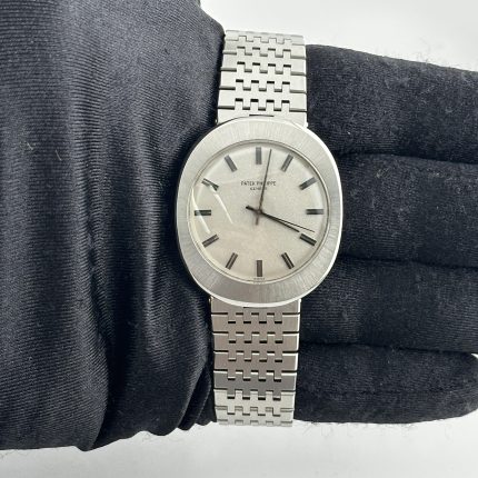 Patek Philippe Jumbo “UFO”  Silver Stick Dial Ref 3580 with Archives