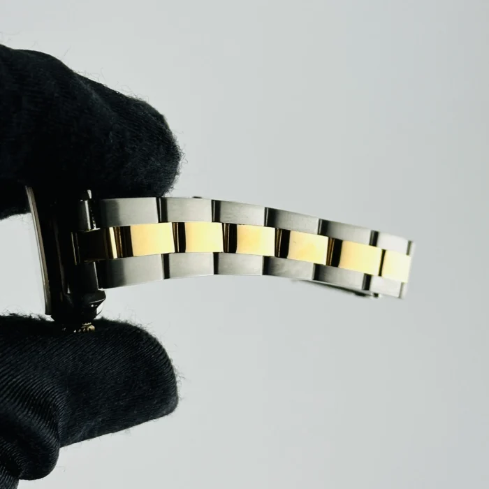 Rolex Oyster Perpetual Champagne Stick Dial on Oyster Bracelet Ref. 67193 - Image 5