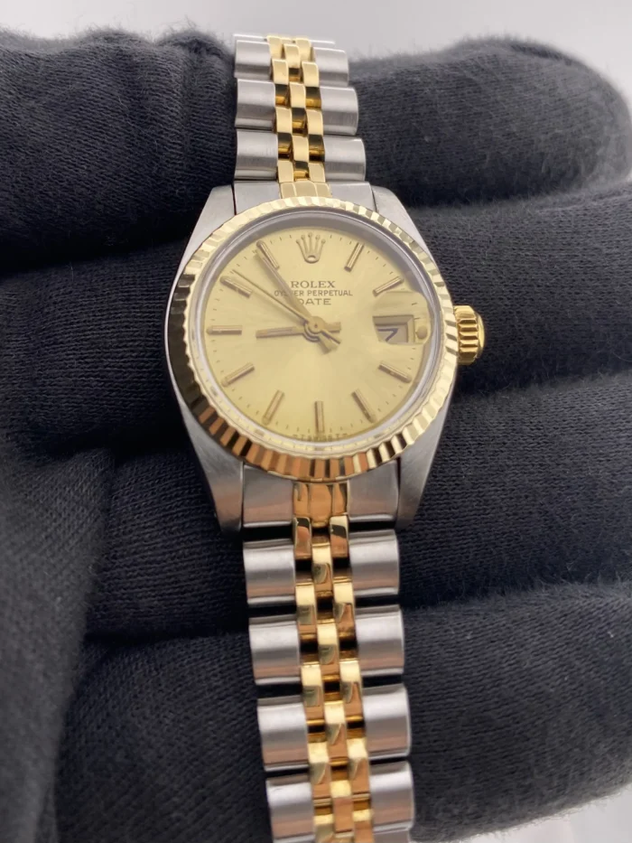 Rolex Oyster Perpetual Date Champagne Stick Dial on D-Link Jubilee Ref. 6917 - Image 3
