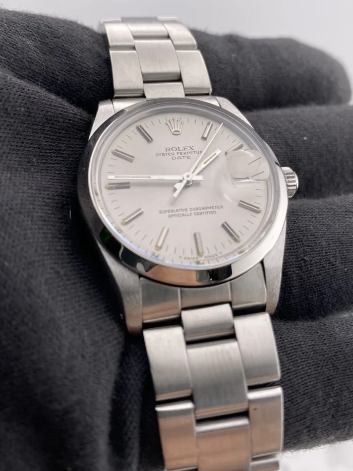 Rolex Oyster Perpetual Date Silver Stick Dial on Oyster Ref. 15000 - Image 3