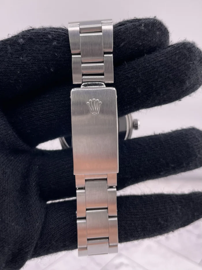 Rolex Oyster Perpetual Date Silver Stick Dial on Oyster Ref. 15000 - Image 4