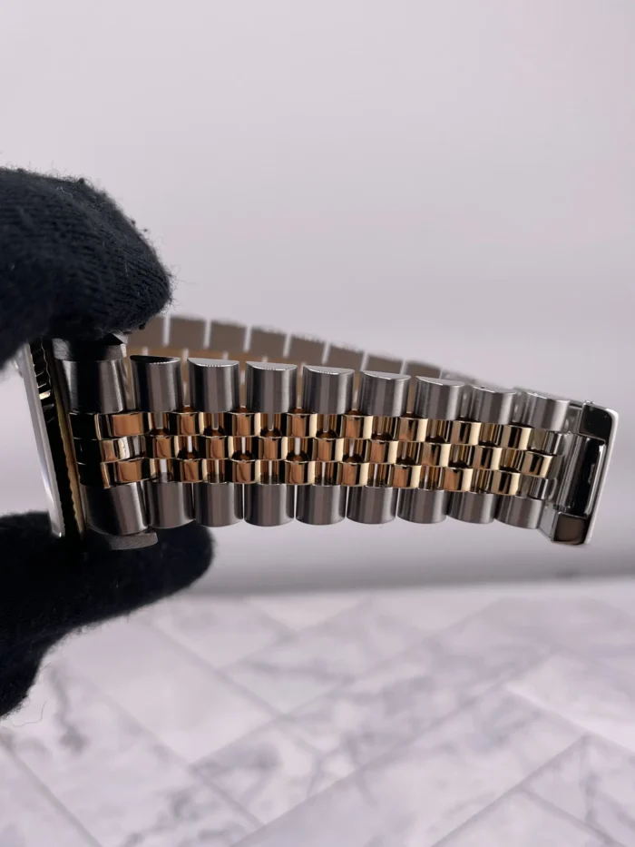 Rolex Datejust Gold Anniversary Diamond Dial Dial on Jubilee Ref. 16233G with Papers 1994 - Image 4