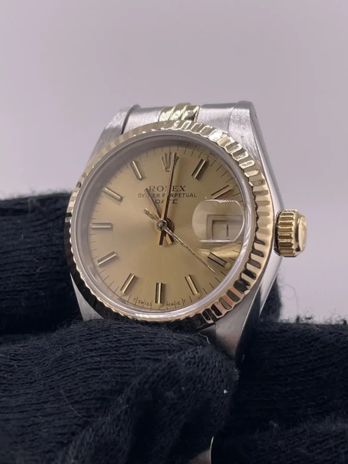 Rolex Datejust Lady Champagne Stick Dial on Jubilee Ref. 69173 with Papers 1985 - Image 3