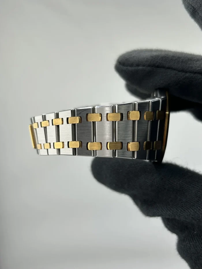 Audemars Piguet Royal Oak Champagne Diamond Tapisserie Dial on 2-Tone Bracelet Ref. 56303SA - Image 6