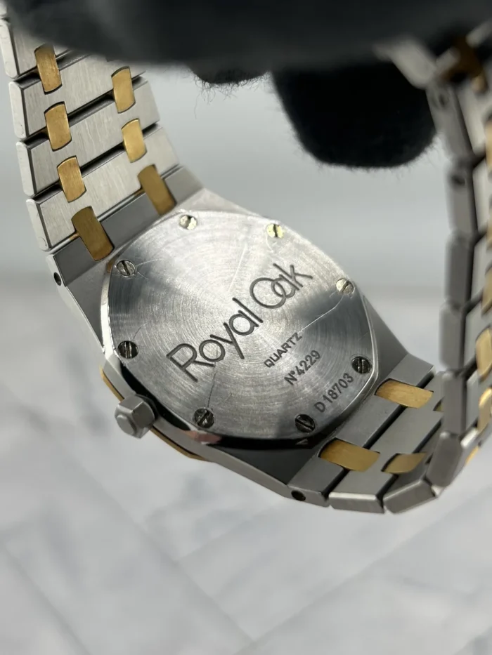 Audemars Piguet Royal Oak Champagne Diamond Tapisserie Dial on 2-Tone Bracelet Ref. 56303SA - Image 7