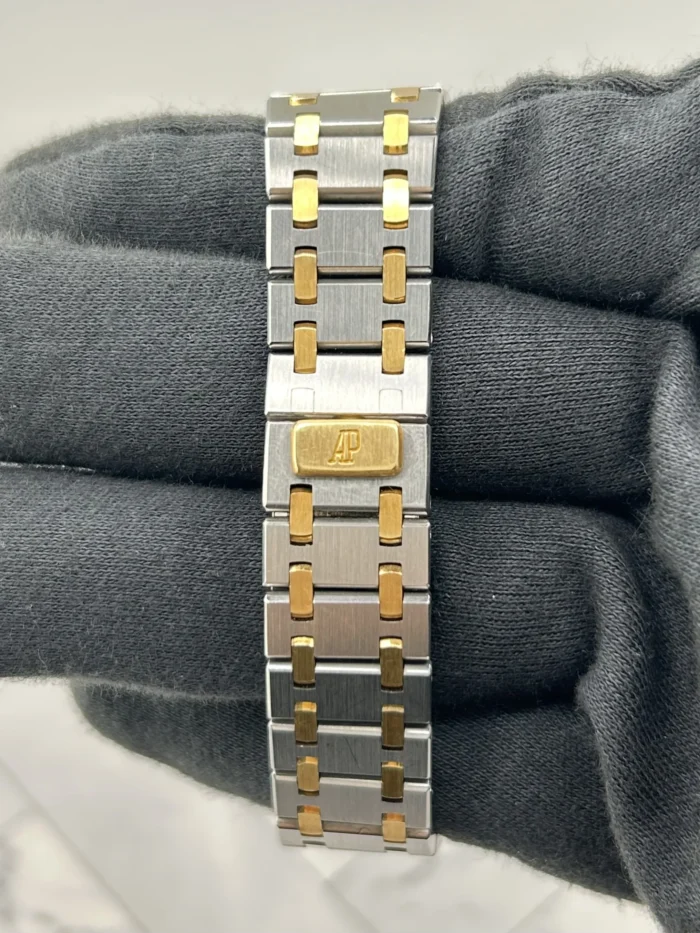 Audemars Piguet Royal Oak Champagne Diamond Tapisserie Dial on 2-Tone Bracelet Ref. 56303SA - Image 4