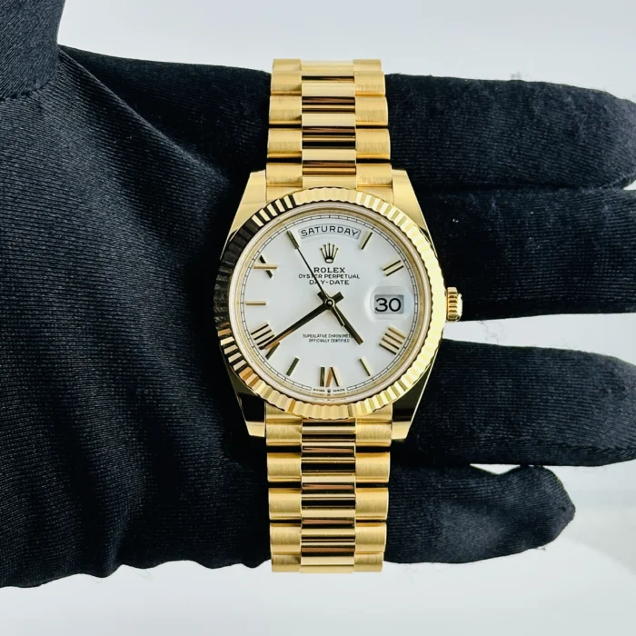 Rolex Day-Date 40 White / YG Roman Markers Dial on President Bracelet Ref. 228238 with New Style Card (green) 2026 - Image 2