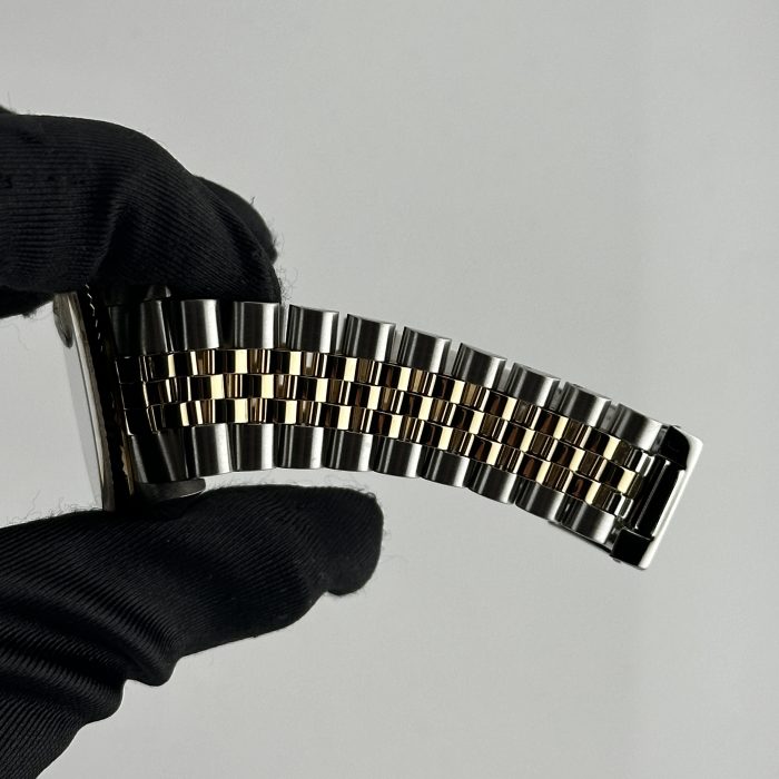 18623205 f0050484 0c20 415a 86ad 818a34edc018 scaled
