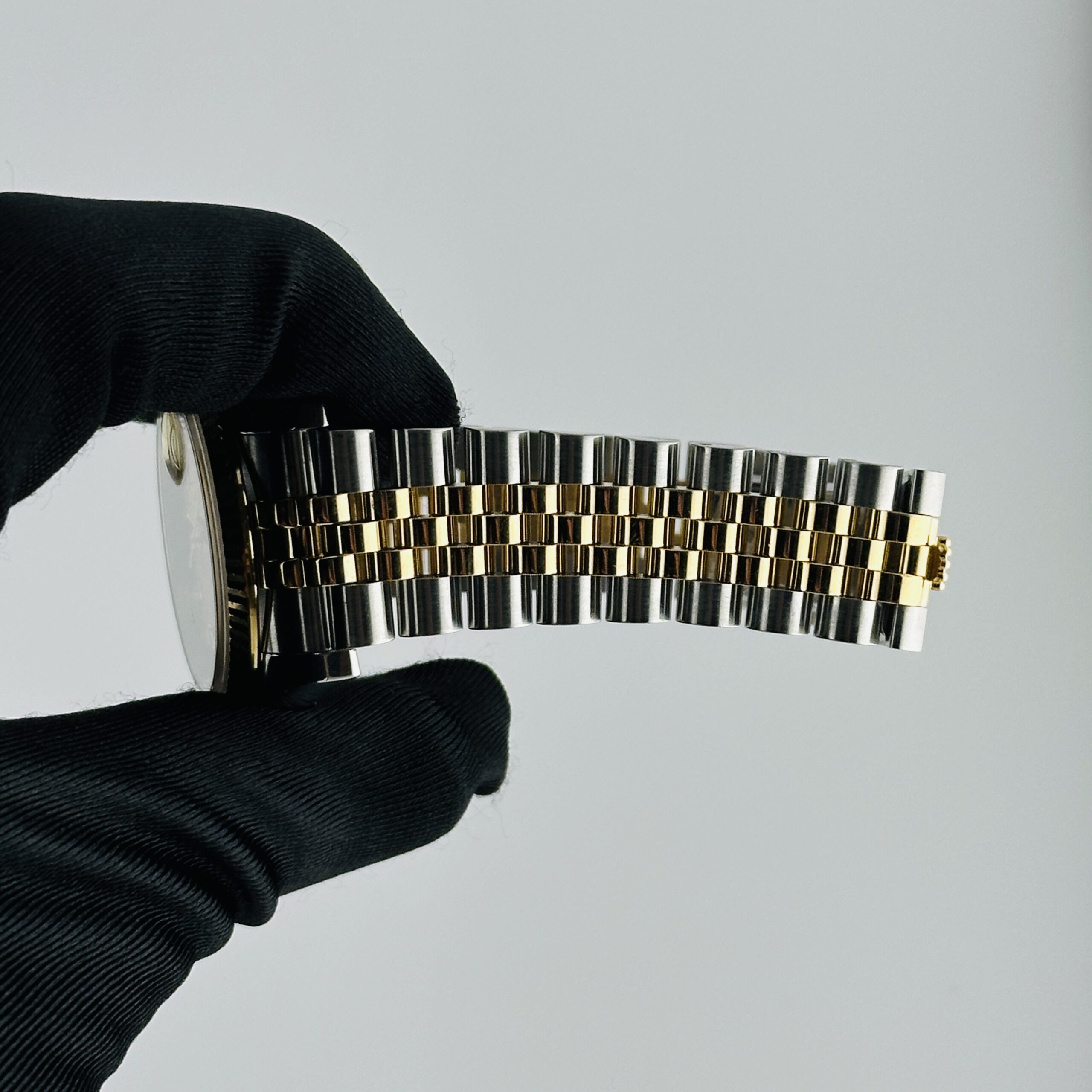 18649246_28bf08c4-d1af-4a32-a674-fe92506fa3d7.jpeg 18649246 28bf08c4 d1af 4a32 a674 fe92506fa3d7 scaled