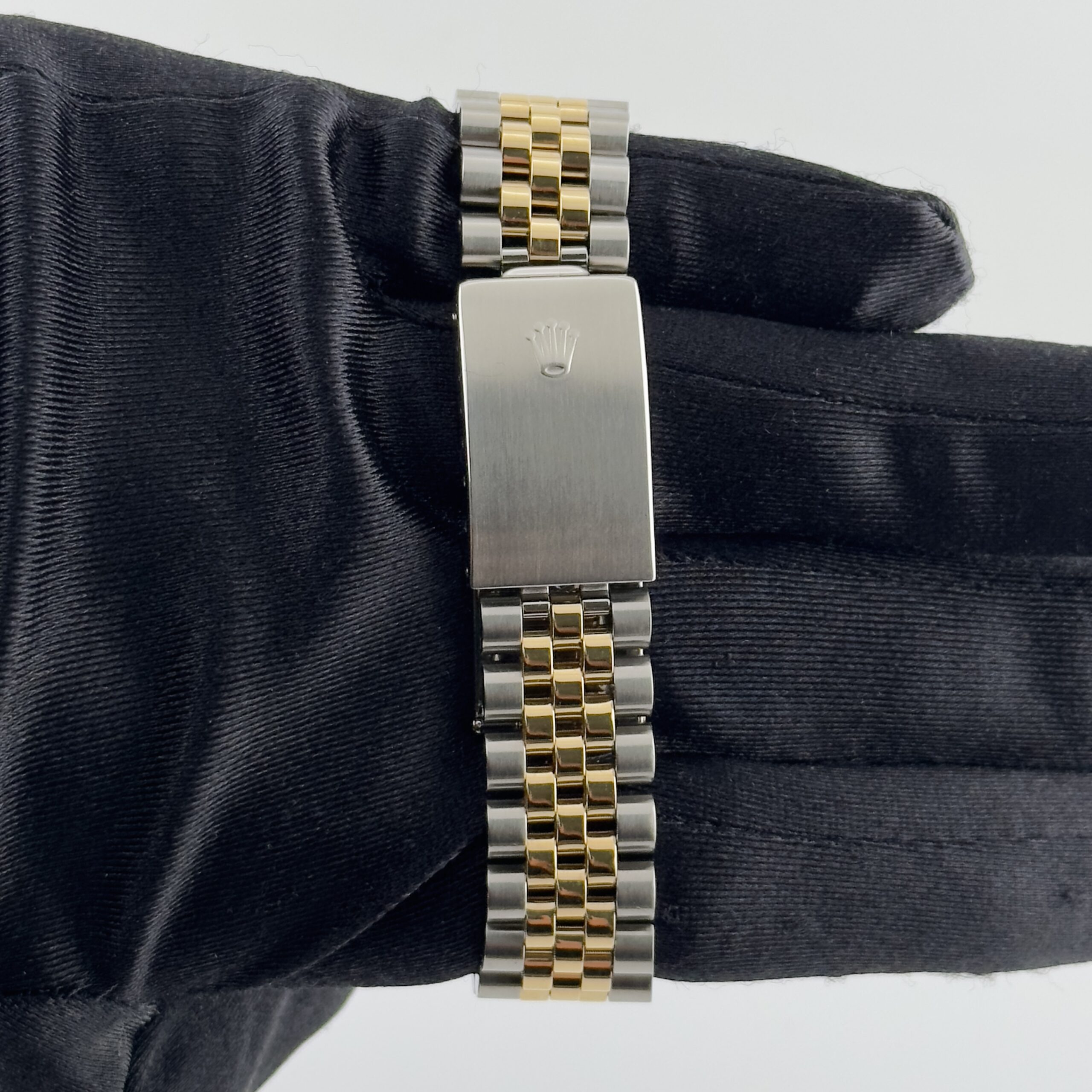 18655103_bd0145d8-de68-49b9-8e66-6a9c805adcf5.jpeg 18655103 bd0145d8 de68 49b9 8e66 6a9c805adcf5 scaled