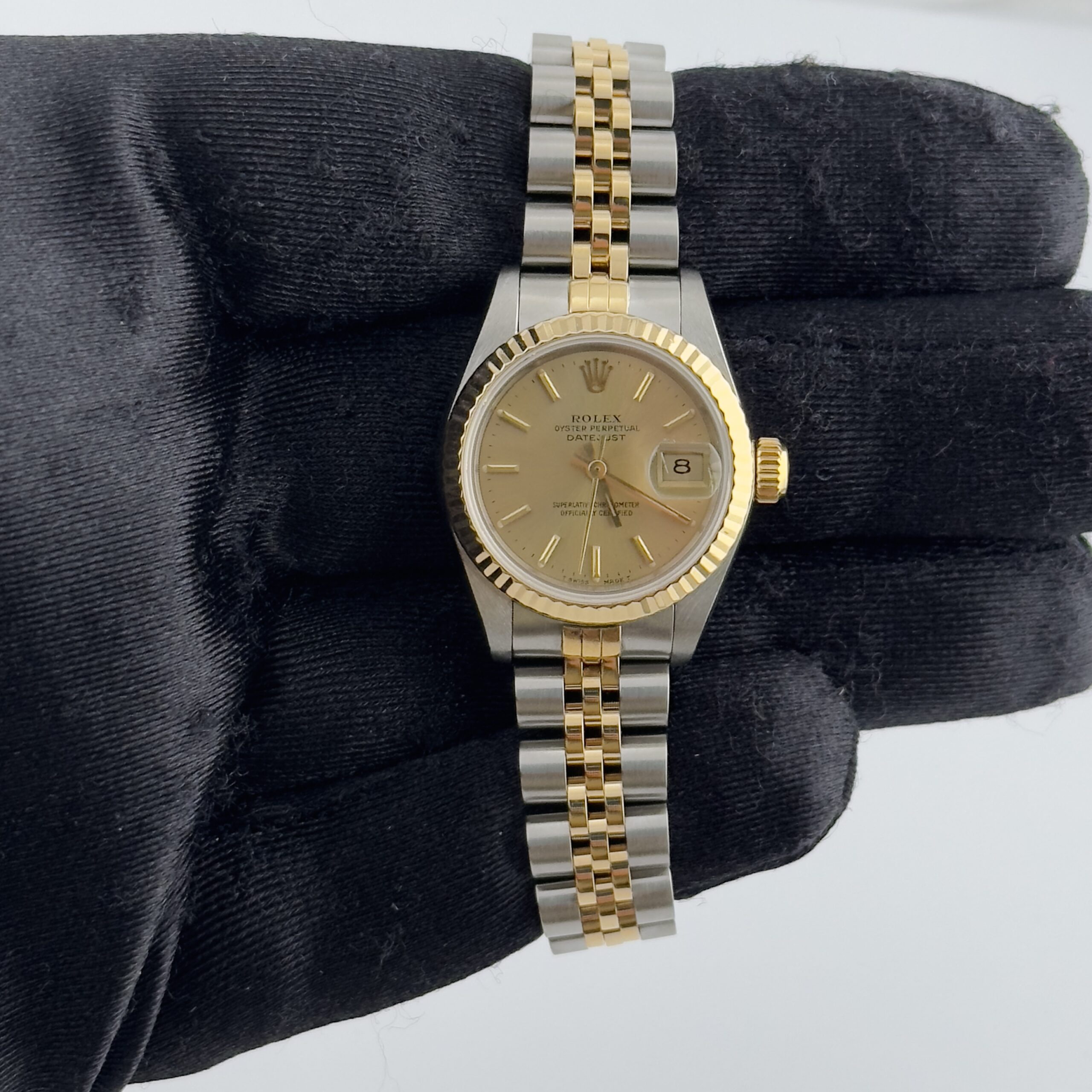 18655124 102daa13 03b0 485d bab5 95822046a3a8 scaled