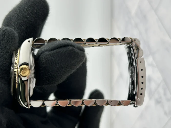 Rolex Datejust Lady Champagne Stick Dial on D-Link Jubilee Ref. 69173 - Image 6
