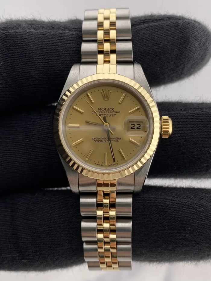 Rolex Datejust Lady Champagne Stick Dial on Jubilee Ref. 69173 with Papers - Image 2