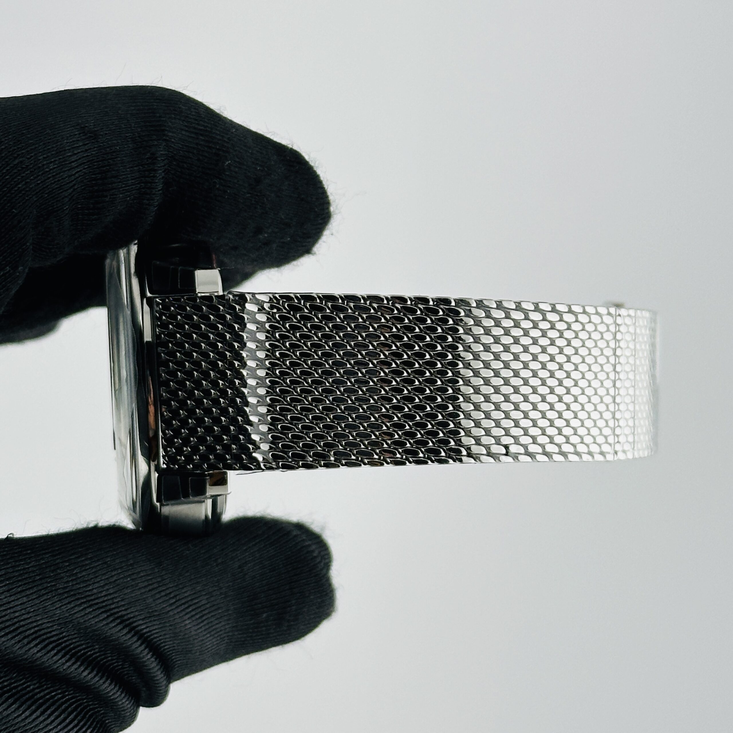 18809249 d8bc95ae 9dea 44ad 9cac e4570c158e4f scaled