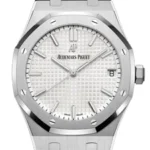 Audemars Piguet Royal Oak White Dial on Bracelet Ref 15500ST.OO.1220ST.04 with Card