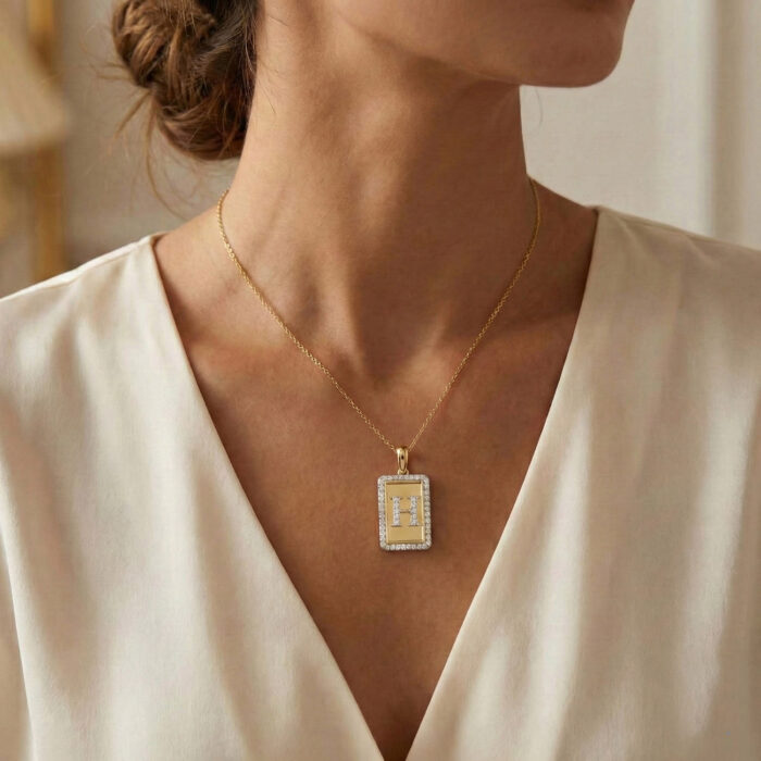 10K Yellow Gold letter 'H' Fashion Pendant With Chain - 0.20 CT Round Diamond Ladies Jewelry Gift - Image 4