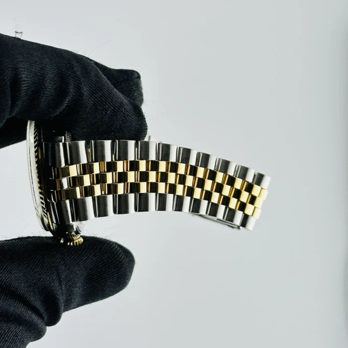 Rolex Datejust Champagne Stick Dial on D-Link Jubilee Bracelet Ref. 16013 - Image 5