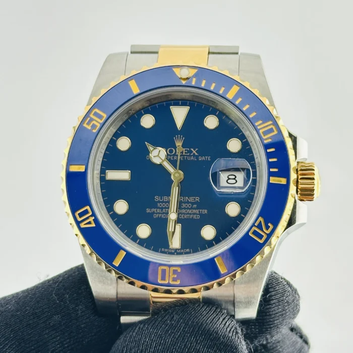 Rolex Submariner Blusey Blue Dial on Oyster Ref. 116613LB with Card (Old Green) 2010 - Image 3
