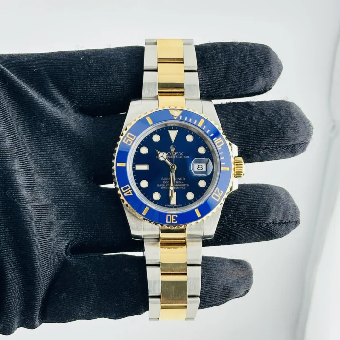 Rolex Submariner Blusey Blue Dial on Oyster Ref. 116613LB with Card (Old Green) 2010 - Image 2