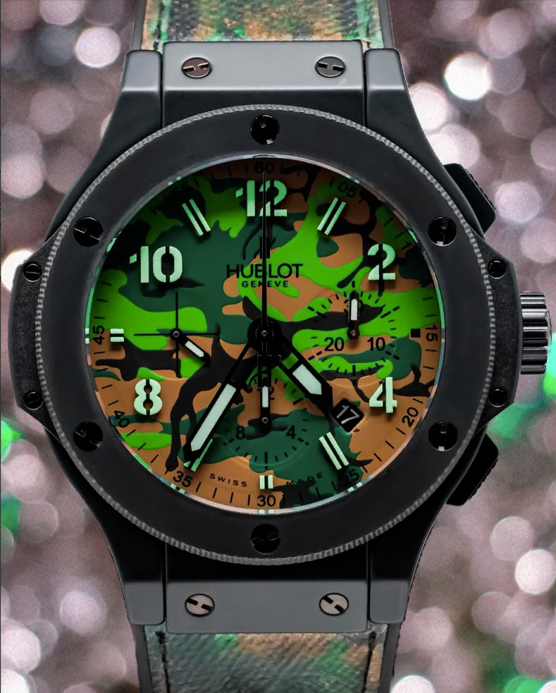 19138822_csp2s14zh15j8lp5m0ddu7z08941.png Hublot Big Bang Commando Jungle B/P Green Camouflage Dial on Leather & Rubber Ref 301.C1.8610.NR with Card 2012 - Image 1