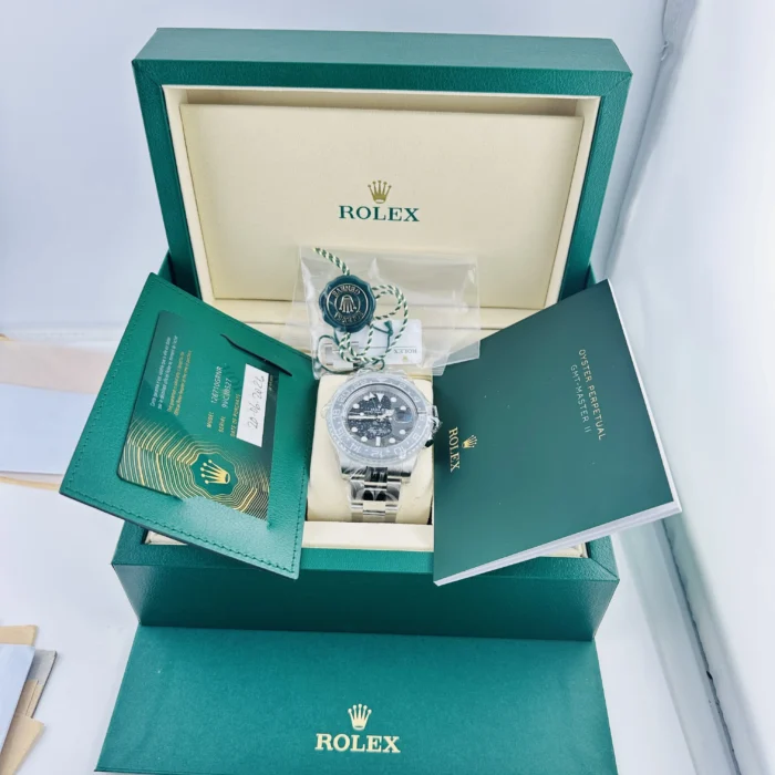 Rolex GMT-Master II BruceWayne Black Dial on Oyster Bracelet Ref. 126710GRNR with New Style Card (green) 2026 - Image 8