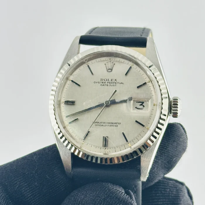 Rolex Datejust Silver Linen Stick Dial on Generic Leather Band Ref. 1601 - Image 2