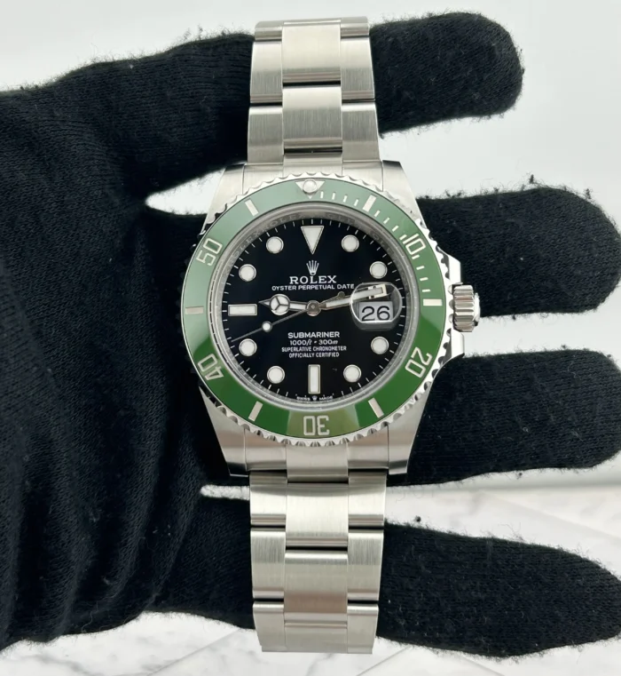Rolex Submariner Black Dial on Oyster Ref. 126610LV with New Style Card (green) 2022 - Image 2