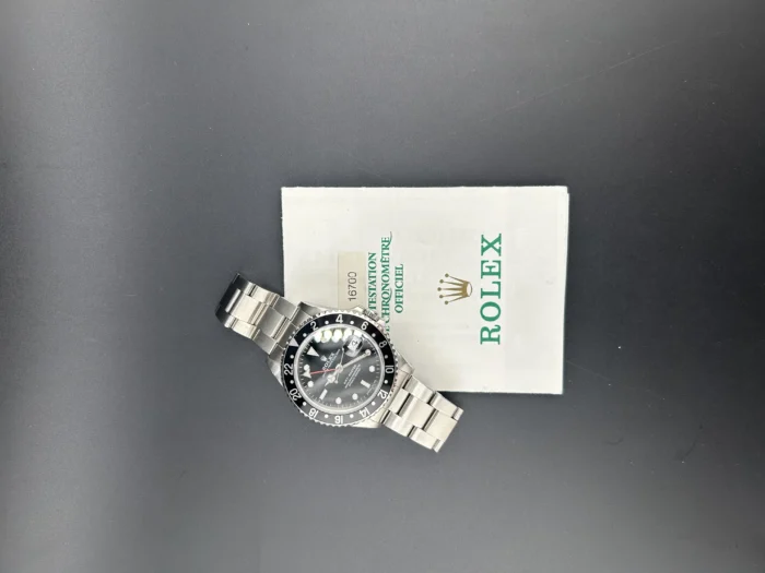 Rolex GMT-Master Black Dial on Oyster Ref. 16700 with Papers 2000 - Image 7