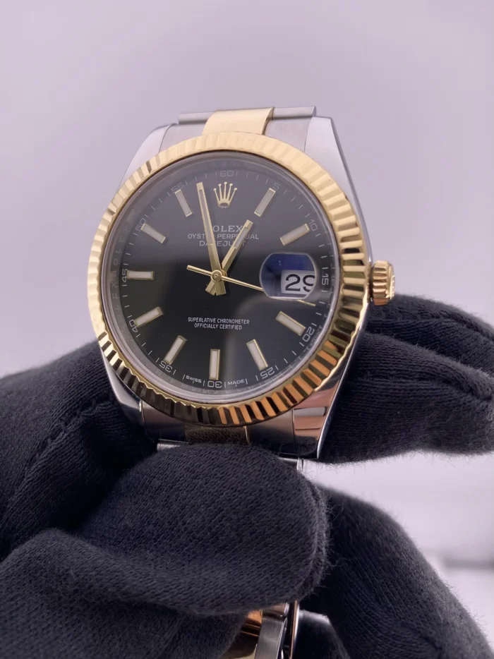 Rolex Datejust 41 Black Index Dial on Oyster Ref. 126333 with New Style Card (White) 2016 - Image 3