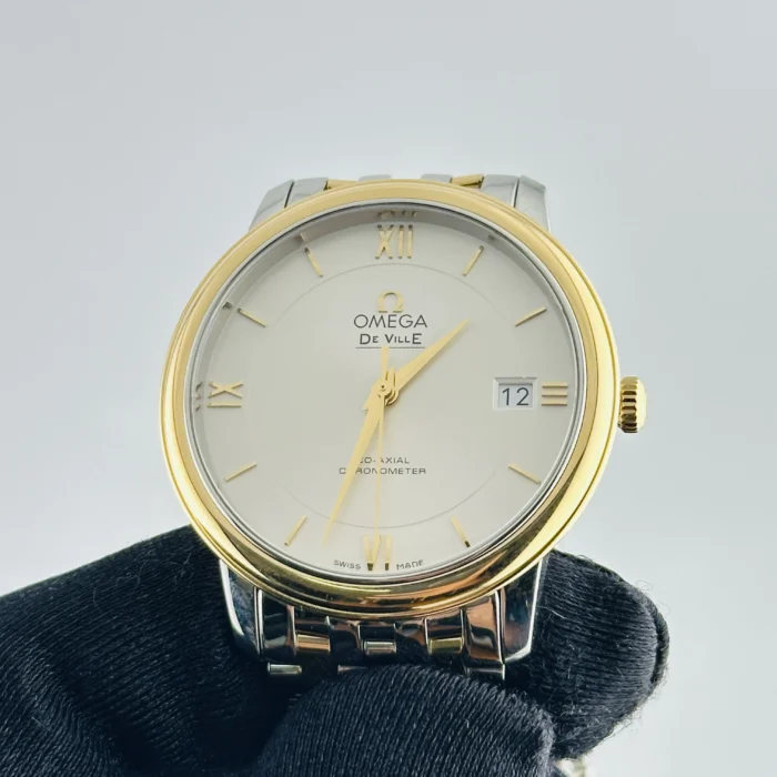 Omega De Ville Silver Dial on 2-Tone Bracelet Ref. 424.20.37.20.02.001 with Card - Image 3