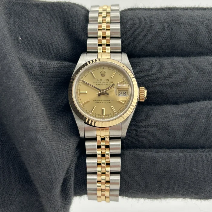 Rolex Datejust Lady Champagne Stick Dial on D-Link Jubilee Ref. 69173 with Papers 1990 - Image 2