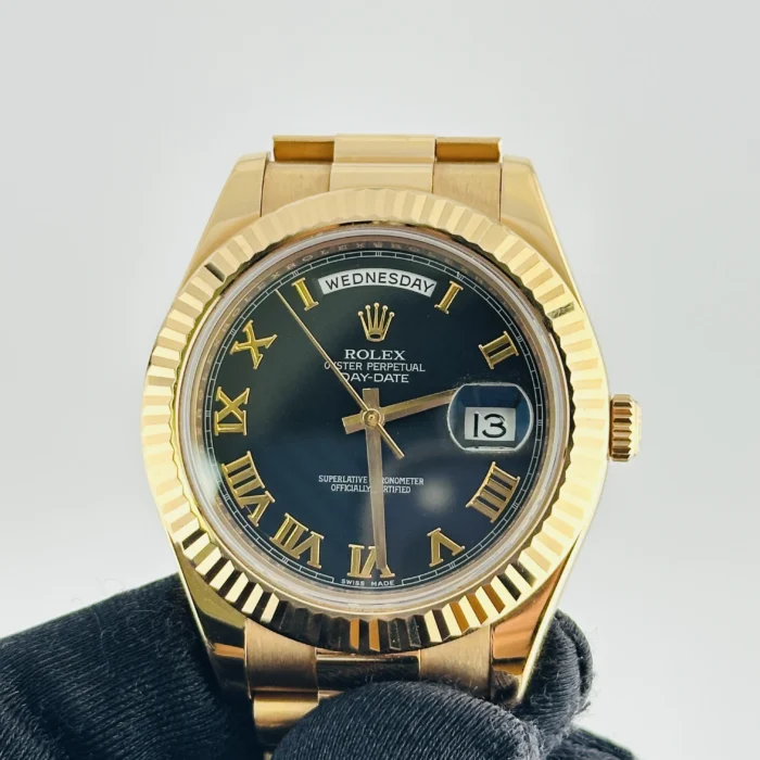 Rolex Day-Date Black Roman Dial on President Bracelet Ref. 218235 with Card (Old Green) 2011 - Image 2