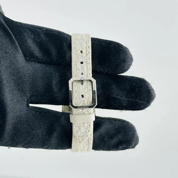 Chanel Boyfriend White Dial on Leather Ref. H0001 - Image 3