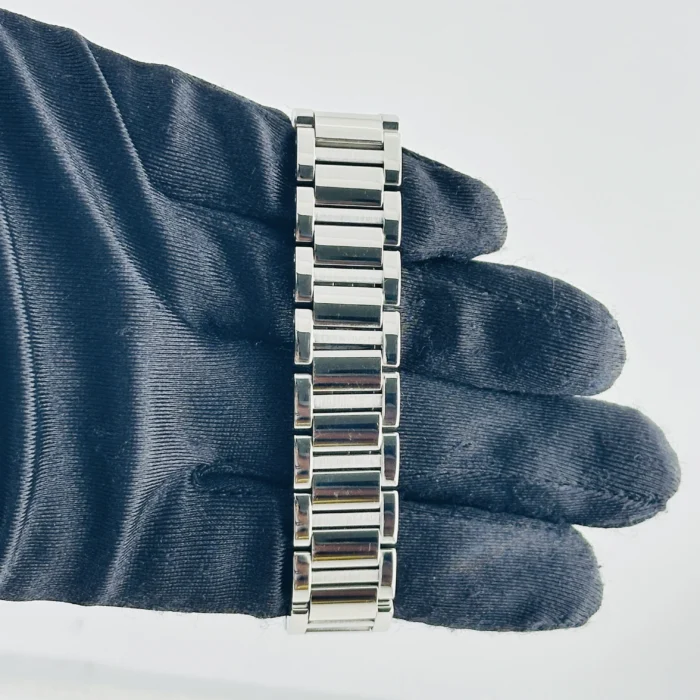 Cartier Tank Must Small Silver Roman Dial on Stainless Steel Bracelet Ref. 4322/WSTA0107 with Card - Image 4