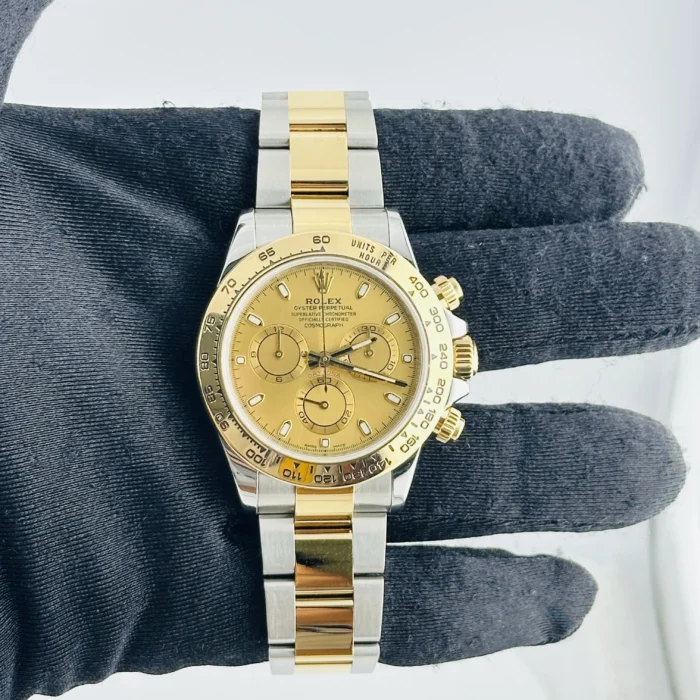 Rolex Daytona Champagne Index Dial on Oyster Bracelet Ref. 116503 - Image 2