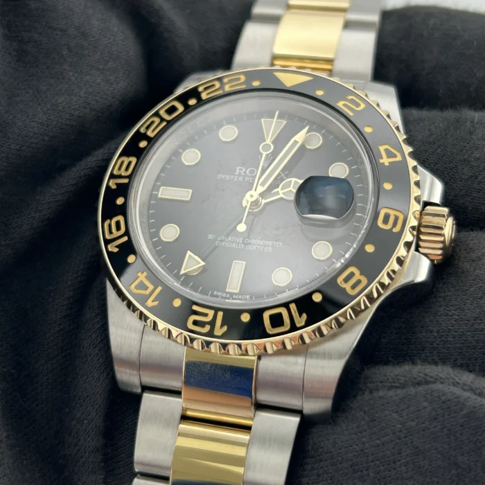 Rolex GMT-Master II Black Dial on Oyster Ref. 116713LN with New Style Card (White) - Image 3