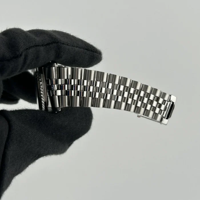 Rolex Datejust Silver Stick Dial on Jubilee Ref. 16030 - Image 5