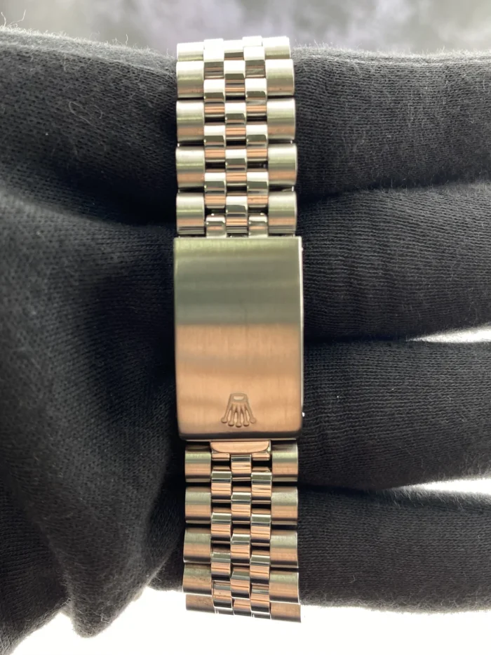 Rolex Datejust Silver Stick Dial on Jubilee Ref. 16220 - Image 4