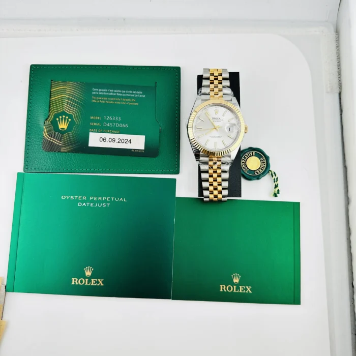 Rolex Datejust 41 Silver Index Dial on Jubilee Ref. 126333 with New Style Card (green) 2024 - Image 7