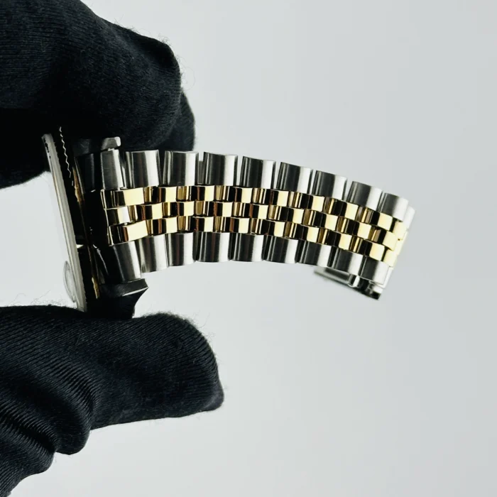 Rolex Datejust Champagne Anniversary Diamond Dial Dial on D-Link Jubilee Bracelet Ref. 16233G - Image 5